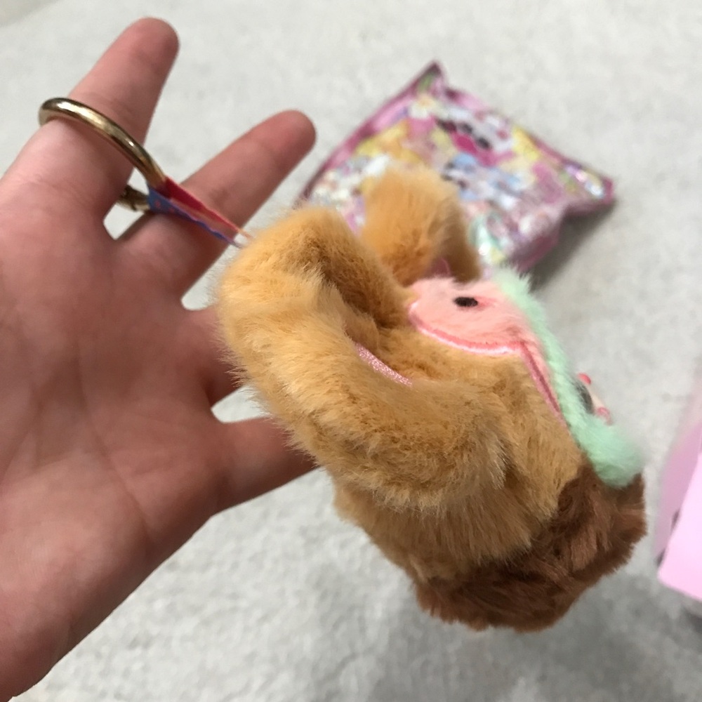 Liila’s Garden Tea Party Mini Plush Pendant Blind Box Toy - Kiwi Monkey 🚨 - Picture 6 of 16